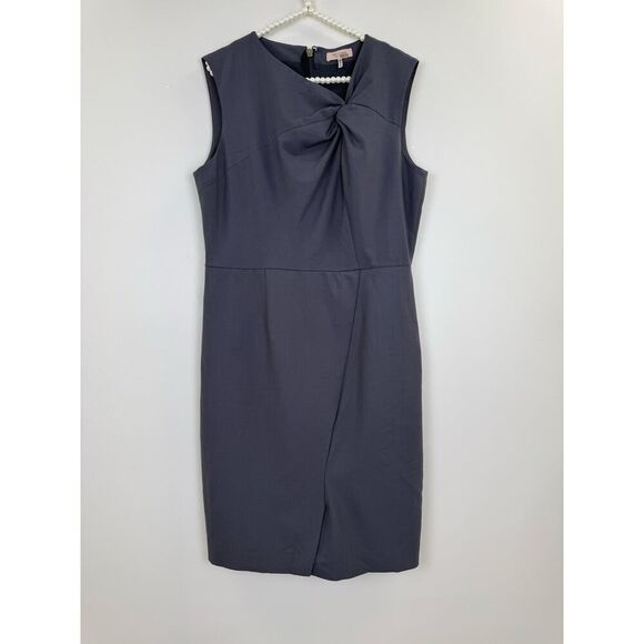 Rebecca Taylor NYC
Tailored Garbine Suiting Dress 🪷 - Picture 7 of 12